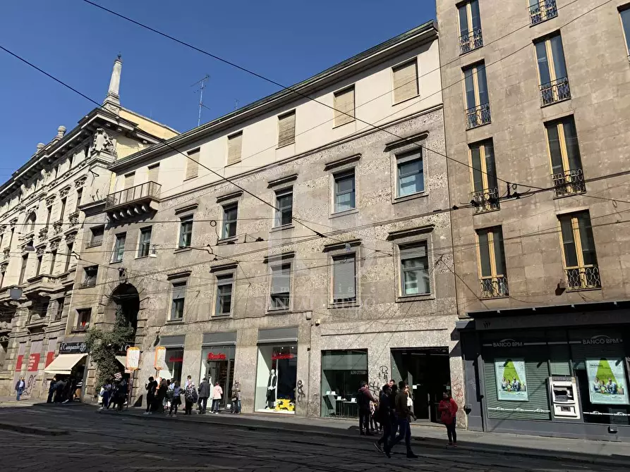 Immagine 11 di Negozio in affitto  in VIA TORINO a Milano