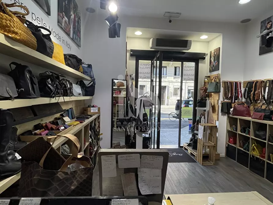 Immagine 5 di Negozio in affitto  in CORSO BUENOS AIRES  a Milano