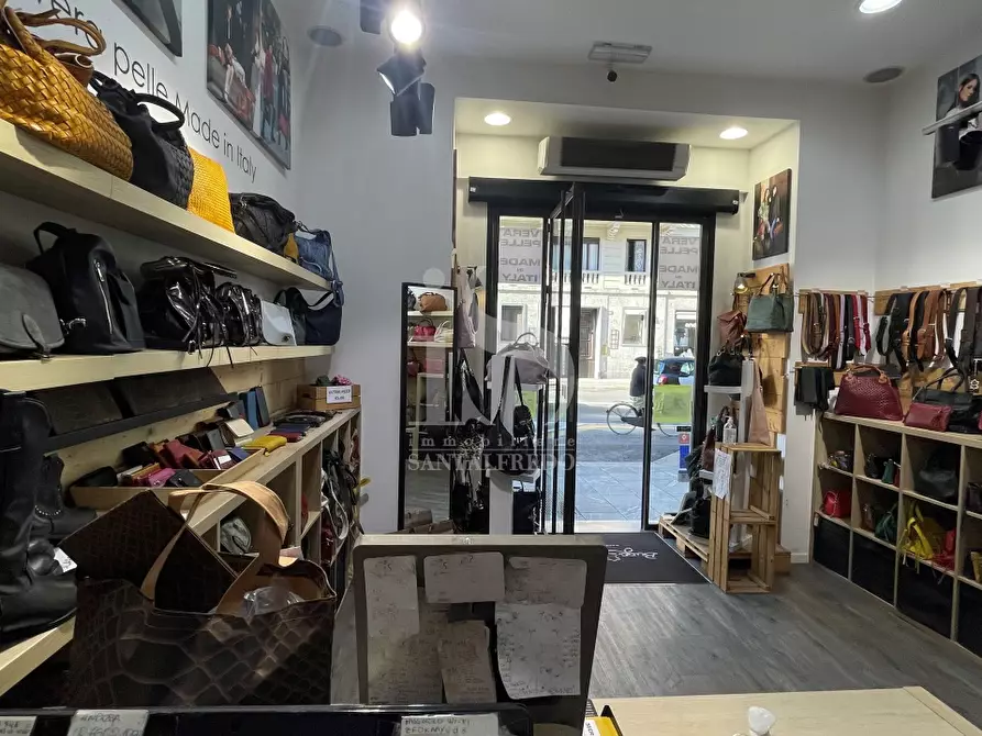 Immagine 14 di Negozio in affitto  in CORSO BUENOS AIRES  a Milano