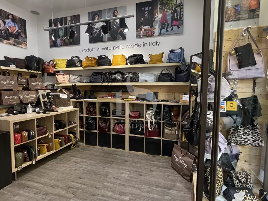 Immagine 8 di Negozio in affitto  in CORSO BUENOS AIRES  a Milano