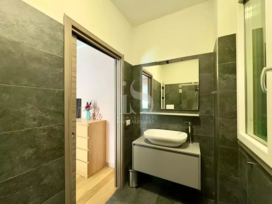 Immagine 25 di Appartamento in affitto  in VIA ANTONIO SMAREGLIA  a Milano