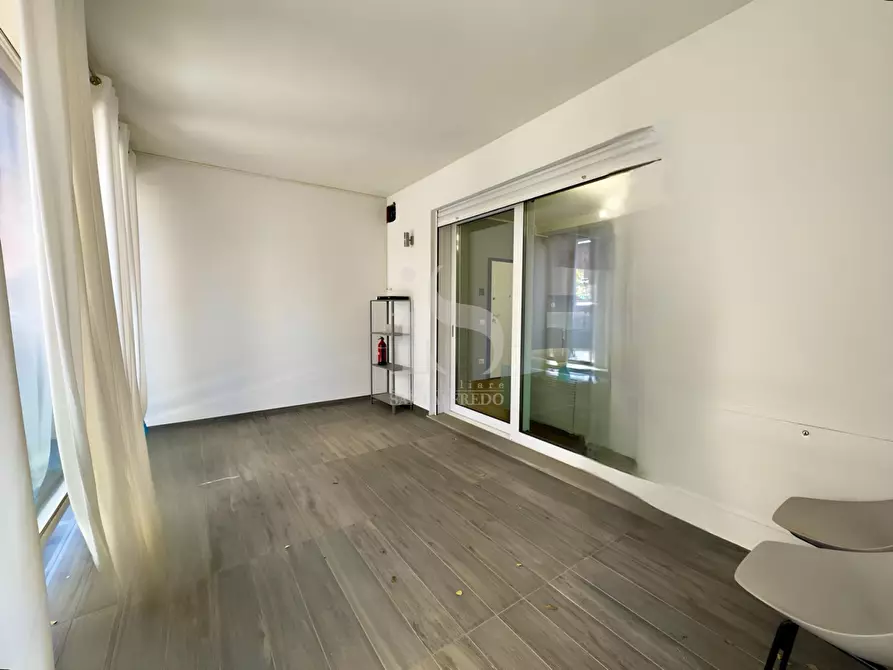 Immagine 30 di Appartamento in affitto  in VIA ANTONIO SMAREGLIA  a Milano