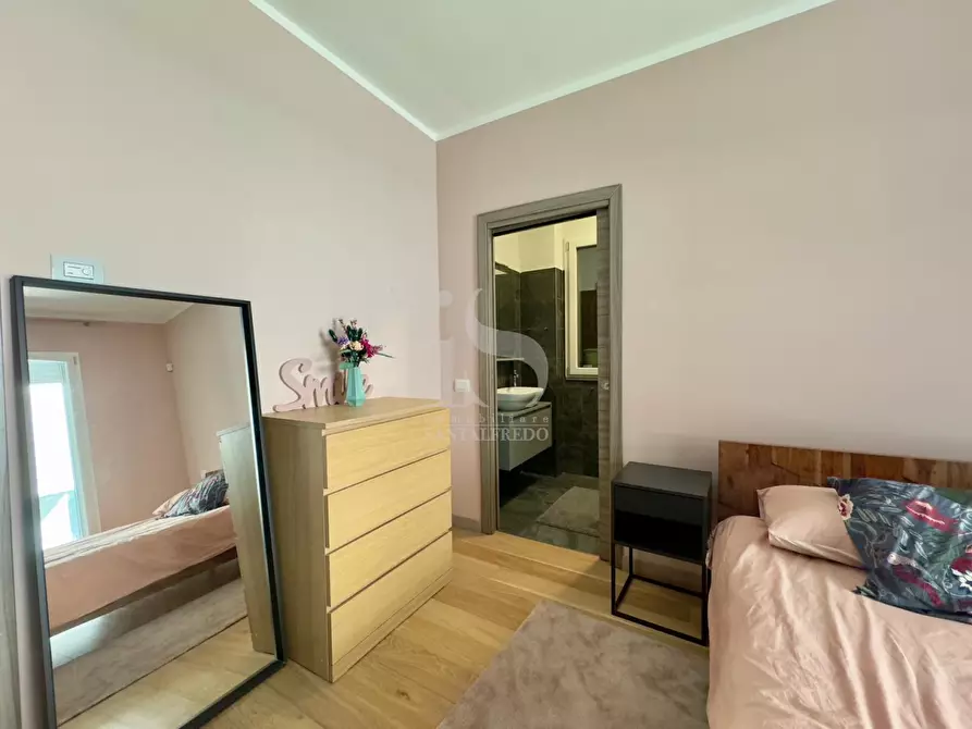 Immagine 28 di Appartamento in affitto  in VIA ANTONIO SMAREGLIA  a Milano