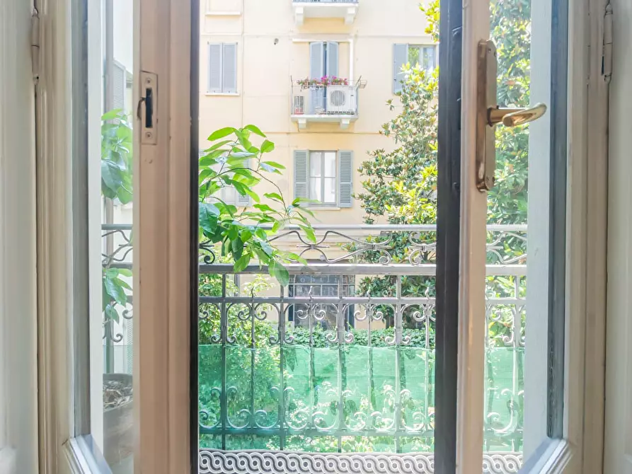 Immagine 13 di Appartamento in affitto  in VIA VINCENZO BELLINI a Milano