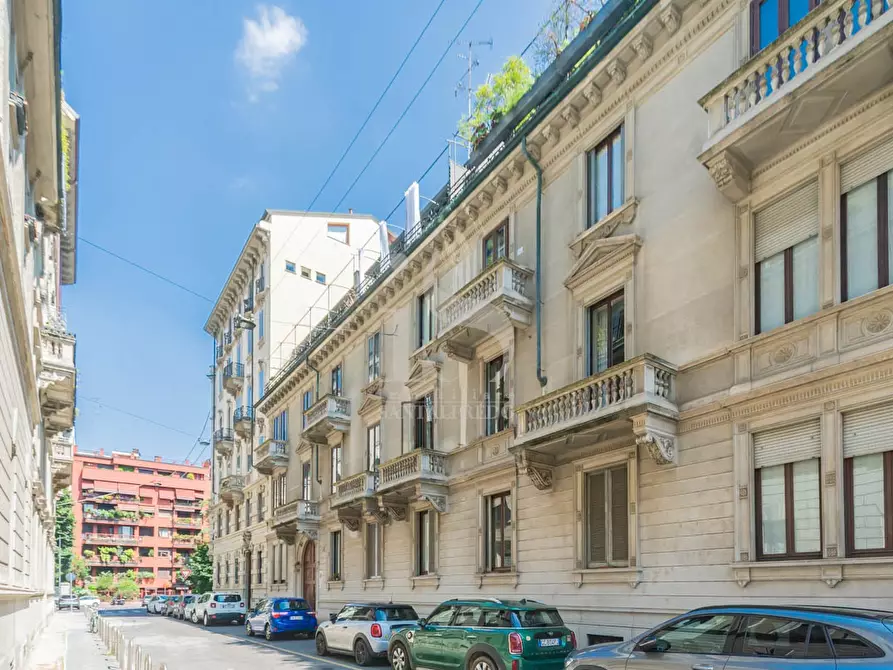 Immagine 3 di Appartamento in affitto  in VIA VINCENZO BELLINI a Milano