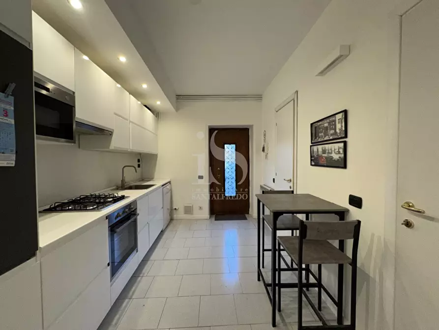 Immagine 6 di Appartamento in affitto  in VIA DURINI a Monza