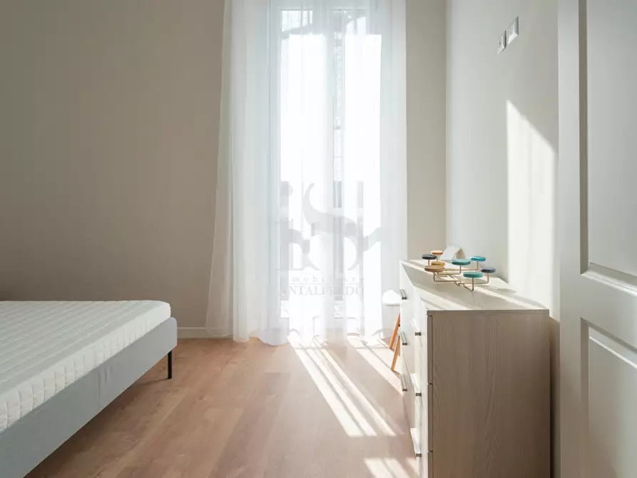 Immagine 9 di Appartamento in affitto  in VIA VESPUCCI a Villasanta