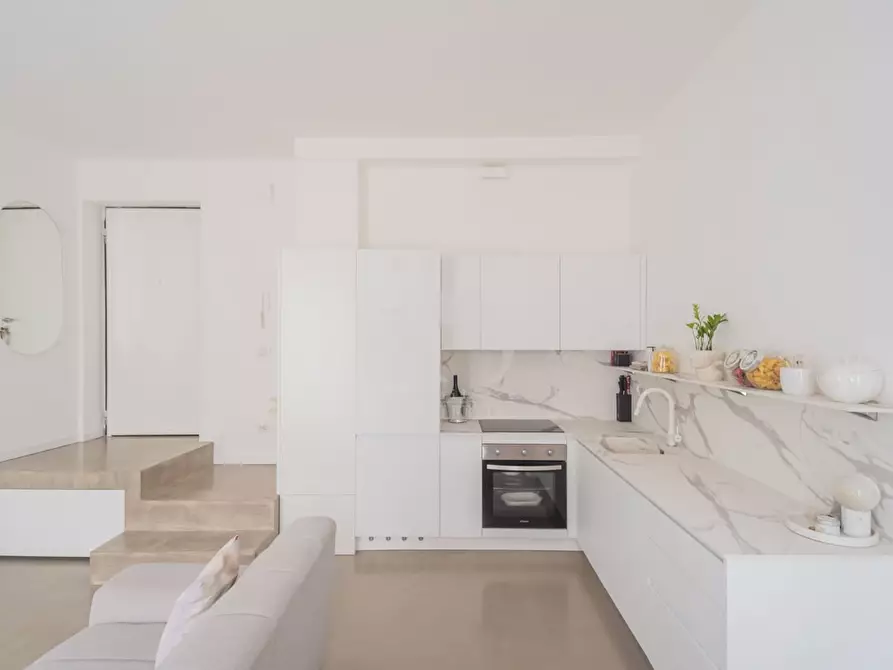 Immagine 8 di Appartamento in affitto  in VIA ENRICO CARUSO a Milano