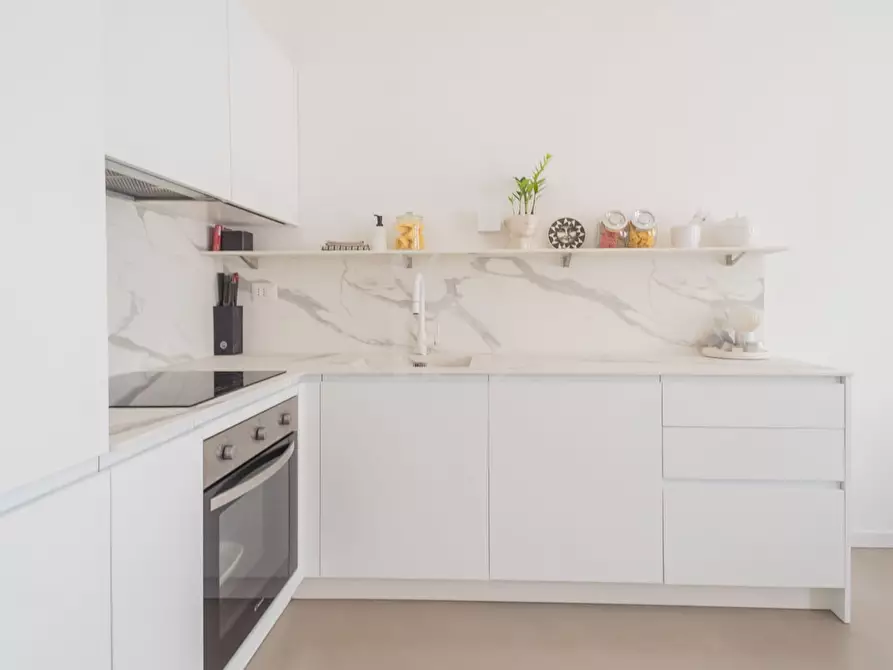 Immagine 10 di Appartamento in affitto  in VIA ENRICO CARUSO a Milano