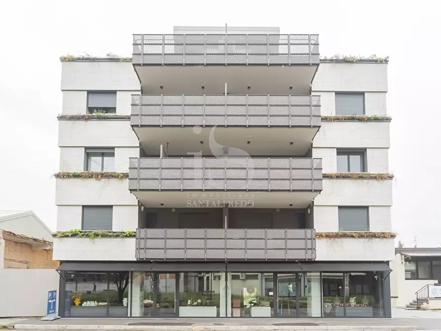 Immagine 17 di Negozio in affitto  in VIA MONTE ROSA a Concorezzo