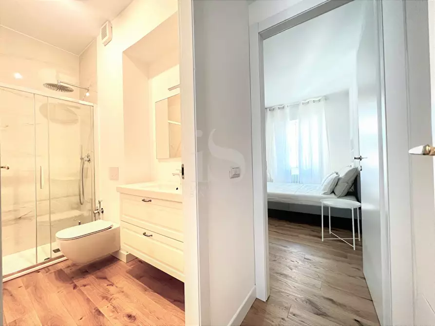 Immagine 14 di Appartamento in affitto  in VIA CARLO FARINI a Milano