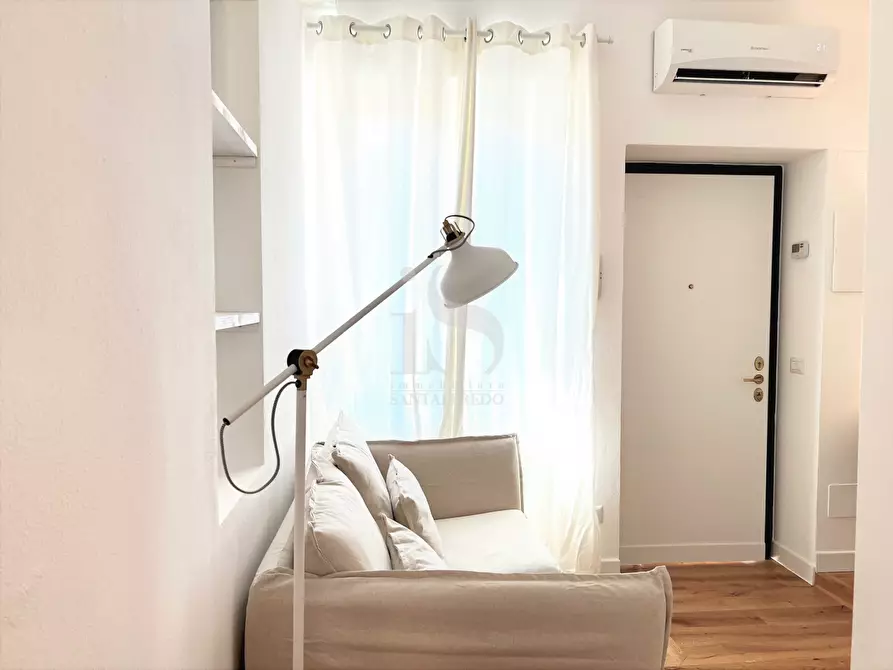 Immagine 10 di Appartamento in affitto  in VIA CARLO FARINI a Milano