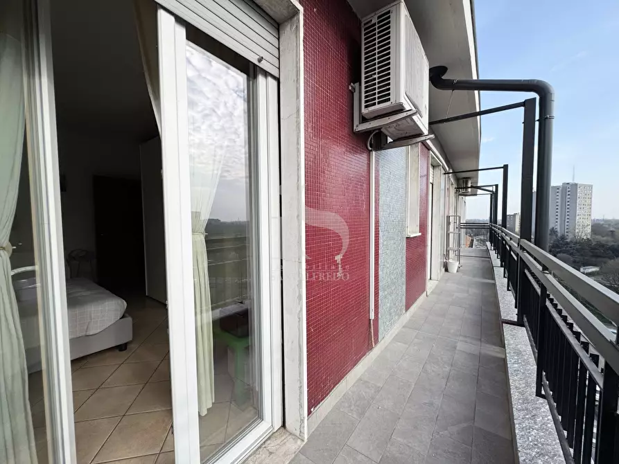 Immagine 19 di Appartamento in affitto  in Via San Dionigi a Milano