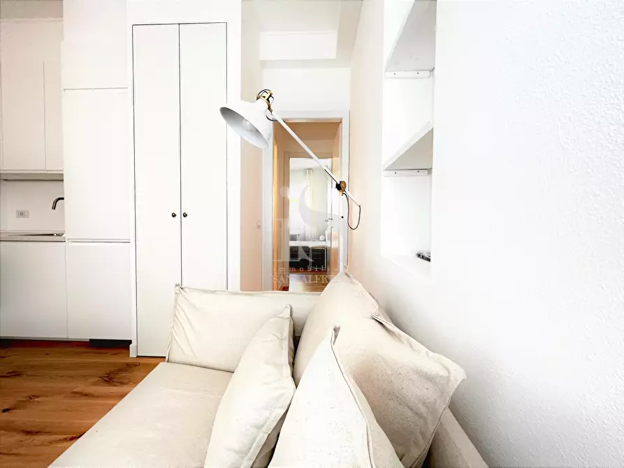 Immagine 1 di Appartamento in affitto  in VIA CARLO FARINI a Milano