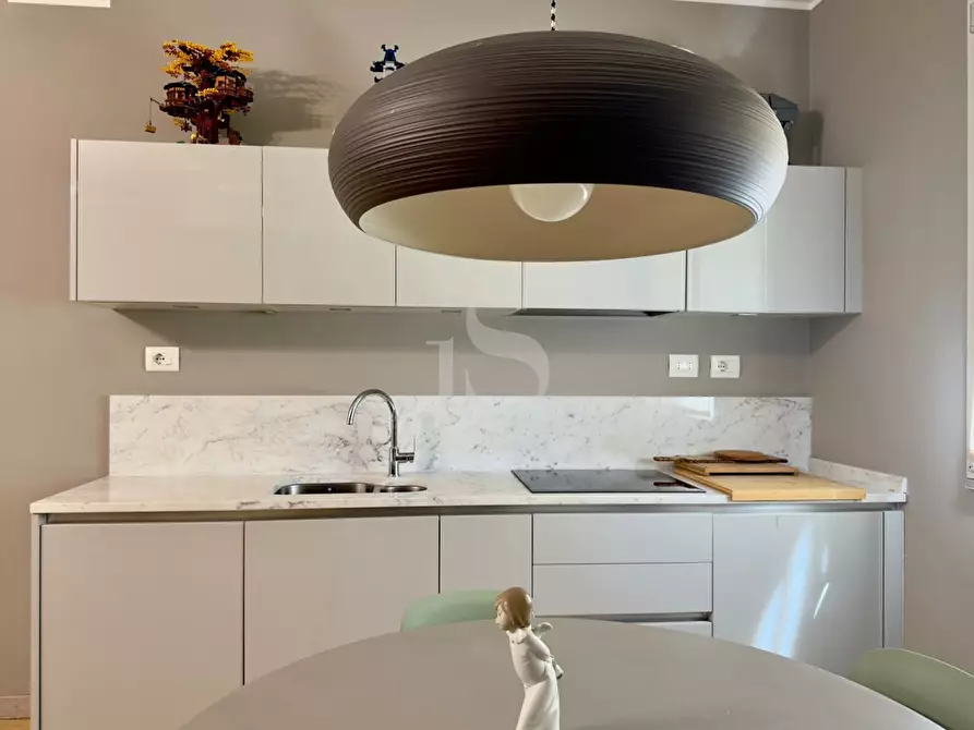 Immagine 8 di Appartamento in affitto  in VIA ANTONIO SMAREGLIA  a Milano