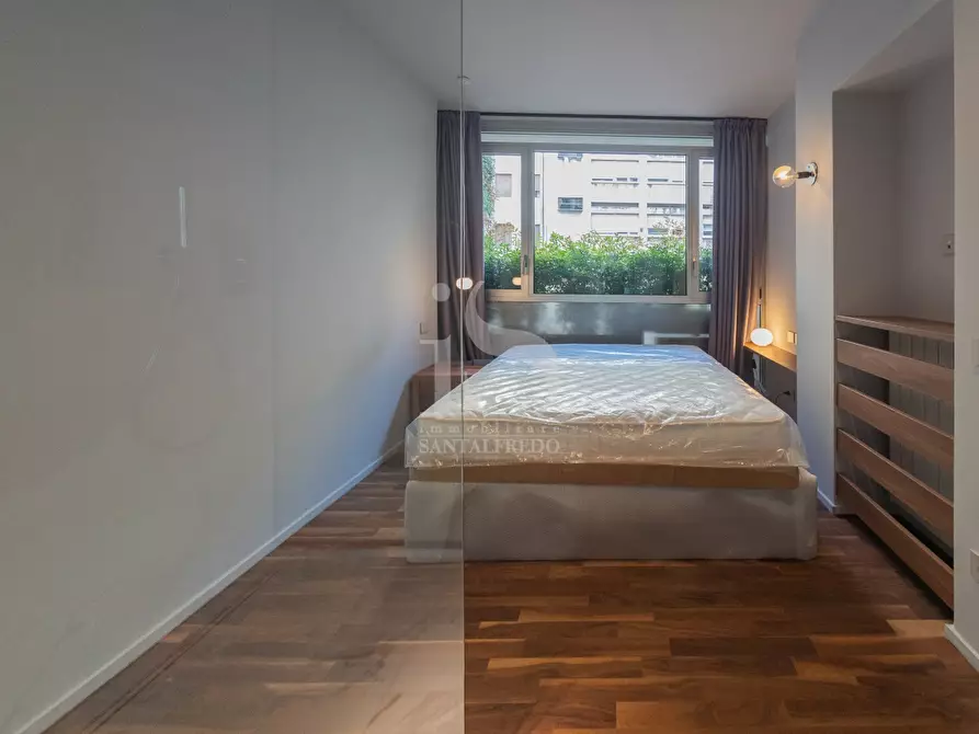 Immagine 33 di Appartamento in affitto  in VIA BROLETTO a Milano