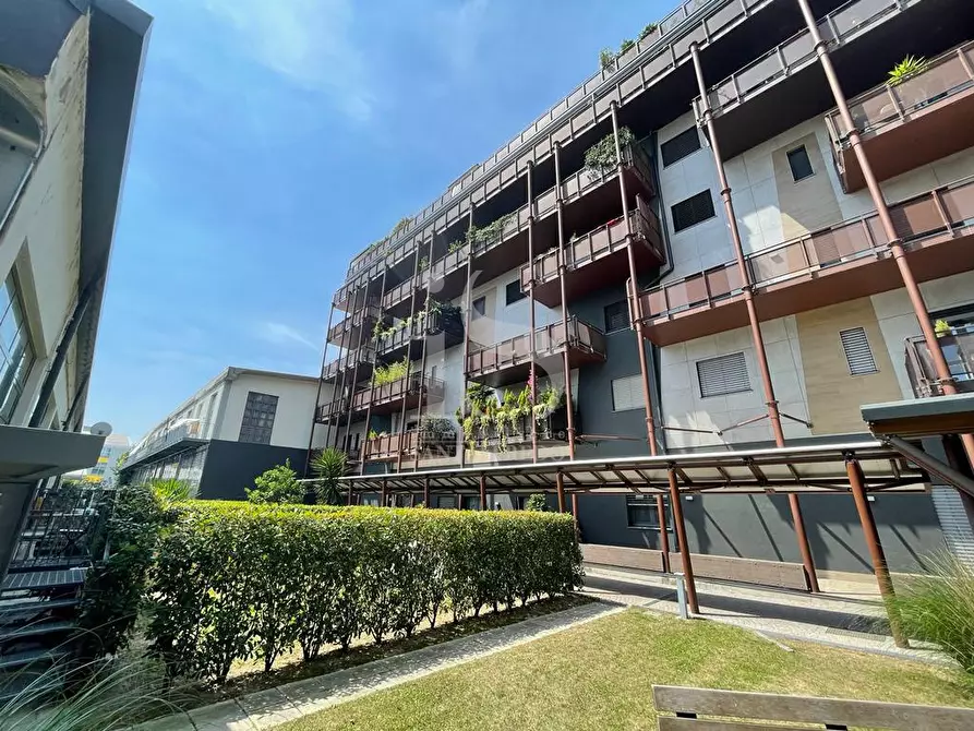 Immagine 4 di Appartamento in affitto  in VIA ENRICO COSENZ a Milano