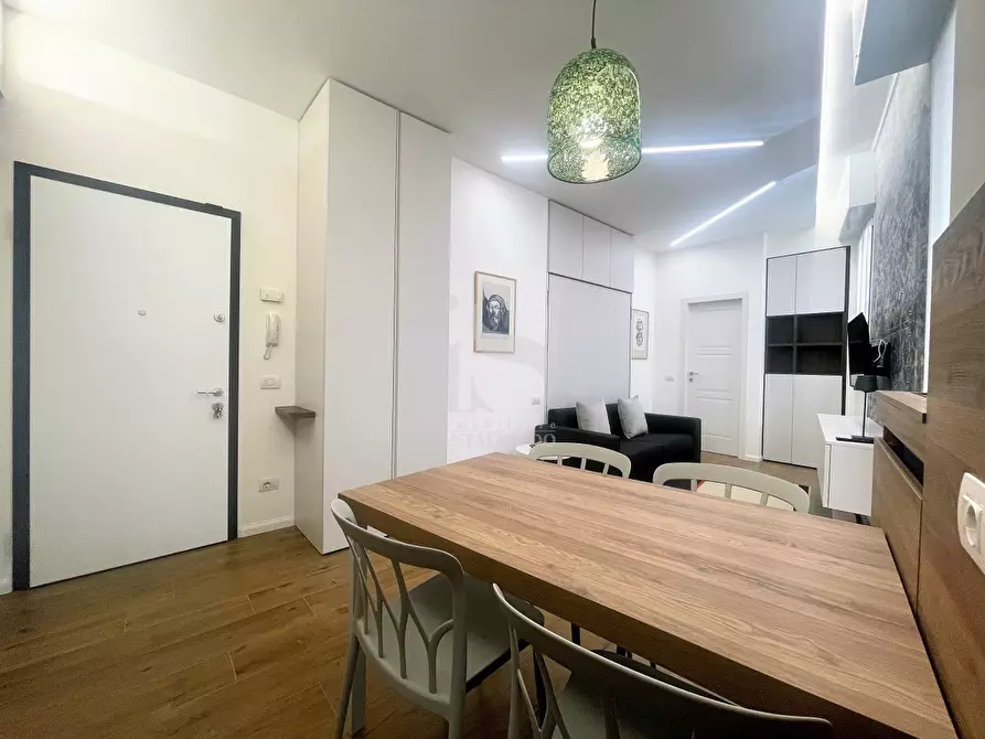 Immagine 2 di Monolocale in affitto  in VIA SANTA SOFIA  a Milano