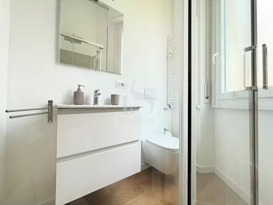 Immagine 21 di Appartamento in affitto  in VIA VARESE a Milano