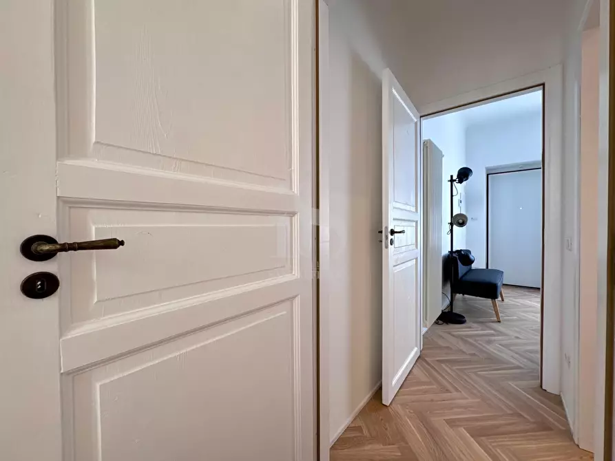 Immagine 14 di Appartamento in affitto  in VIA FARINI a Milano