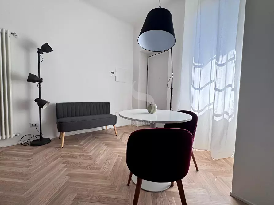 Immagine 10 di Appartamento in affitto  in VIA FARINI a Milano