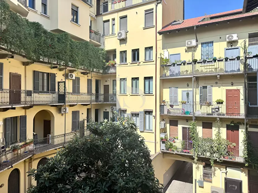 Immagine 28 di Appartamento in affitto  in VIA FARINI a Milano