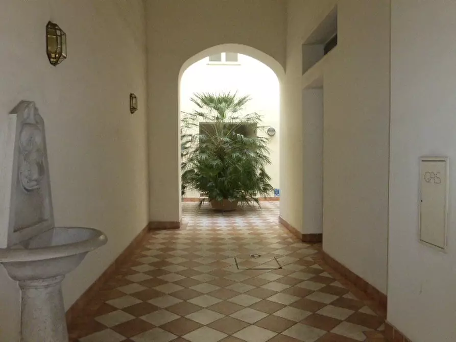 Immagine 10 di Appartamento in affitto  in via Imbriani a Trieste