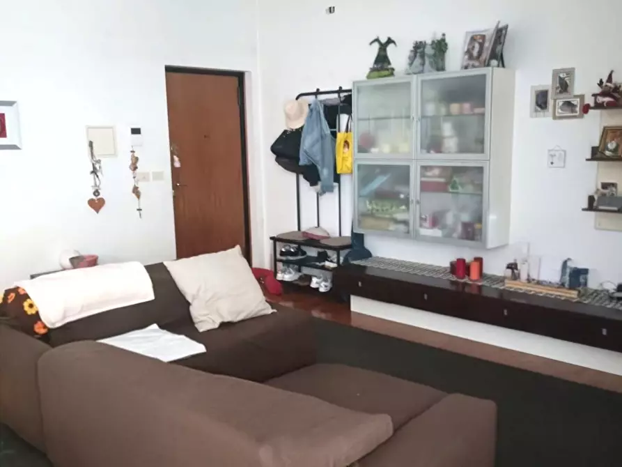 Immagine 8 di Appartamento in affitto  in via Imbriani a Trieste
