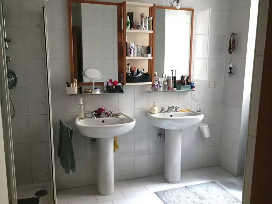 Immagine 6 di Appartamento in affitto  in via Imbriani a Trieste