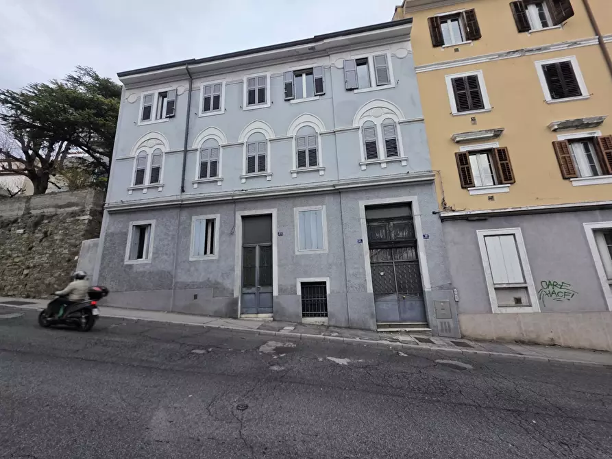 Immagine 2 di Appartamento in affitto  in Salita di Gretta a Trieste