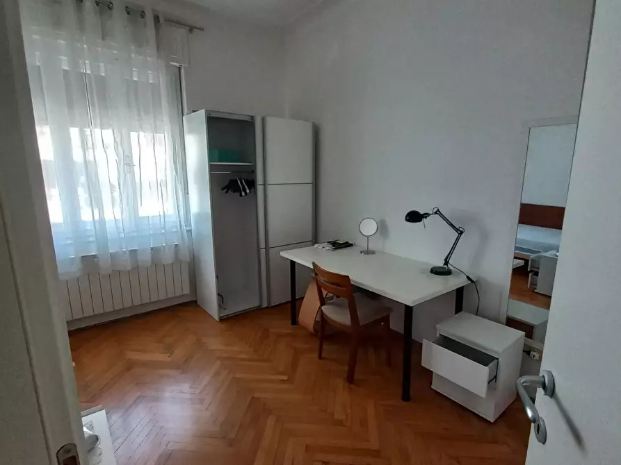 Immagine 4 di Appartamento in affitto  a Trieste