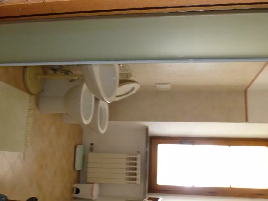 Immagine 10 di Rustico / casale in affitto  a Radicofani