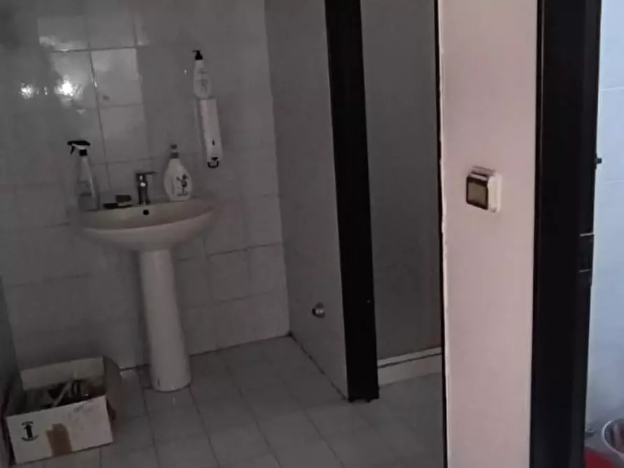 Immagine 5 di Attività artigianale in affitto  a Piancastagnaio