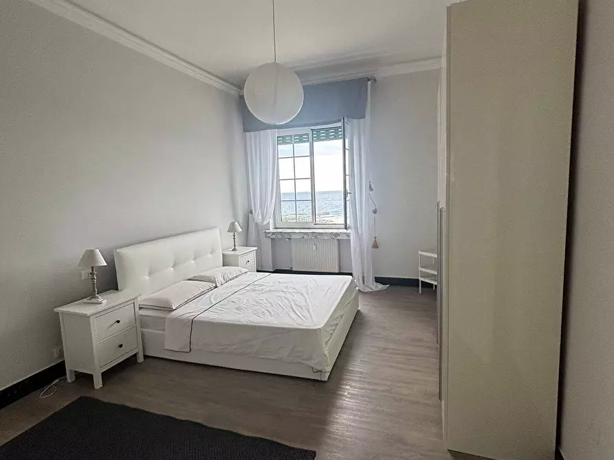 Immagine 15 di Appartamento in affitto  in Corso Italia a Genova