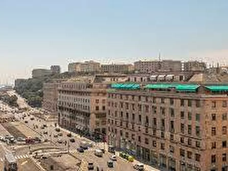 Immagine 5 di Ufficio in affitto  in Piazza Borgo Pila a Genova