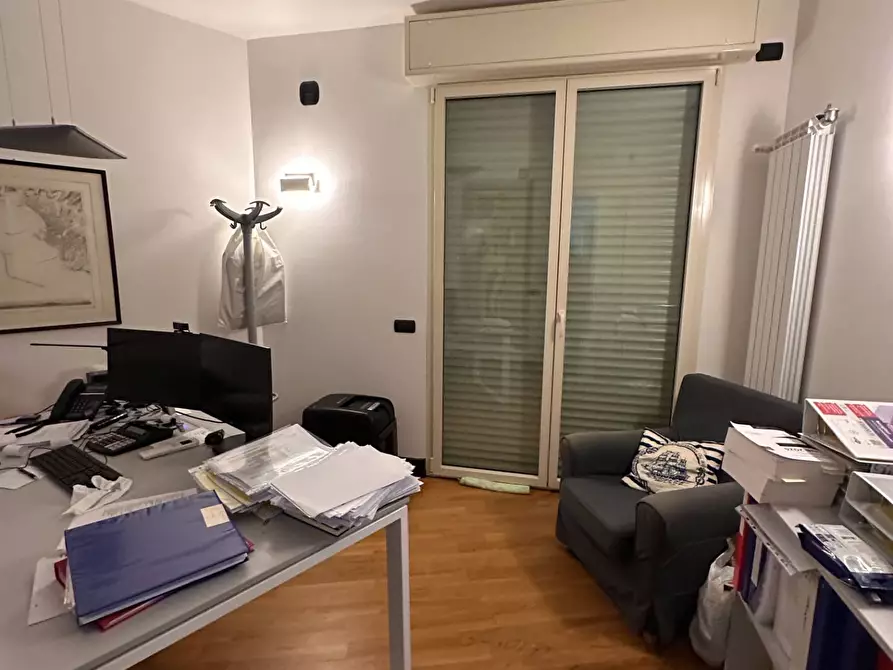 Immagine 19 di Ufficio in affitto  in Piazza Roberto Baldini a Genova