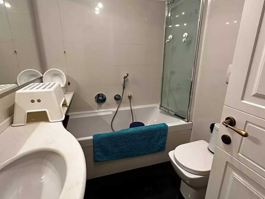 Immagine 6 di Appartamento in affitto  in Via Garibaldi a Genova