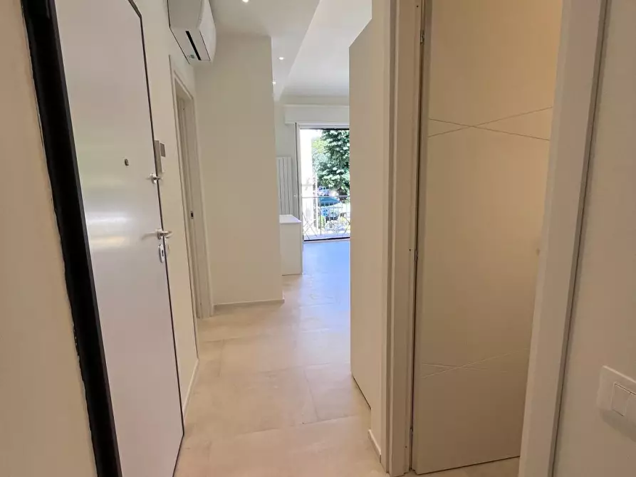 Immagine 16 di Appartamento in affitto  a Viareggio