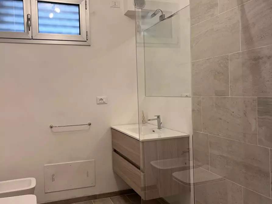 Immagine 3 di Appartamento in affitto  a Viareggio