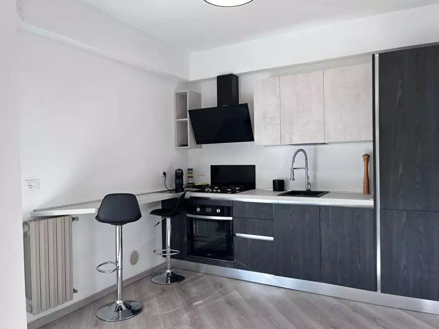 Immagine 7 di Appartamento in affitto  a Viareggio