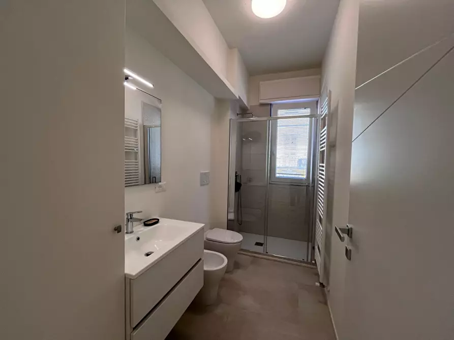 Immagine 12 di Appartamento in affitto  in via Amerigo Vespucci a Viareggio