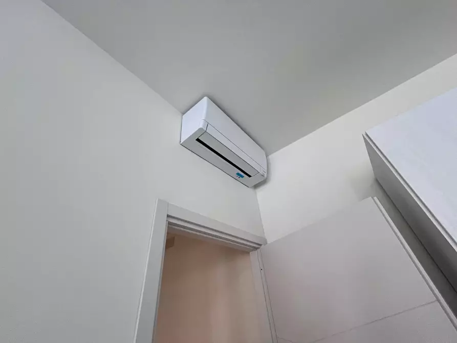 Immagine 14 di Appartamento in affitto  in via Amerigo Vespucci a Viareggio