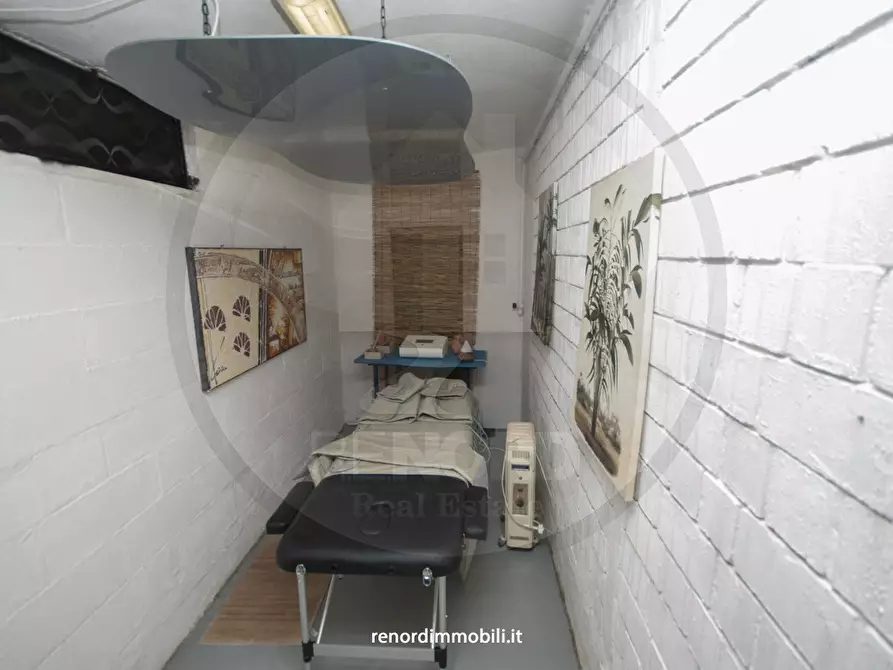 Immagine 13 di Magazzino in affitto  in Via XXV Aprile a Villanterio