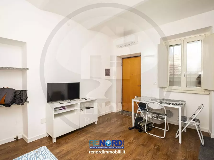 Immagine 9 di Appartamento in affitto  a Pavia