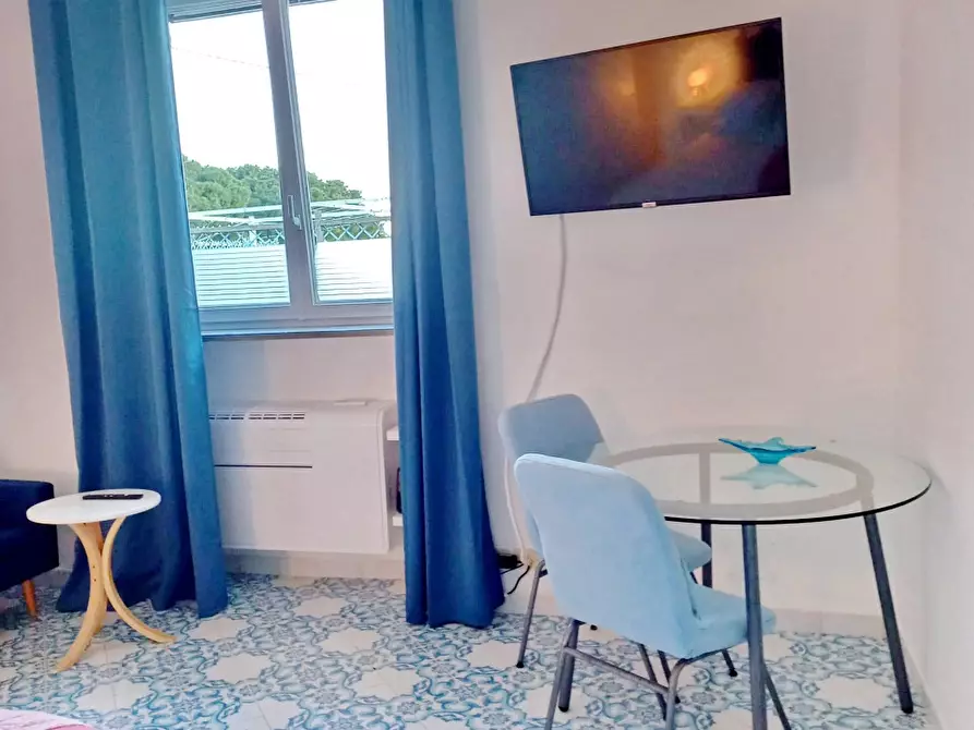 Immagine 1 di Monolocale in affitto  in via Traversa Croce a Capri