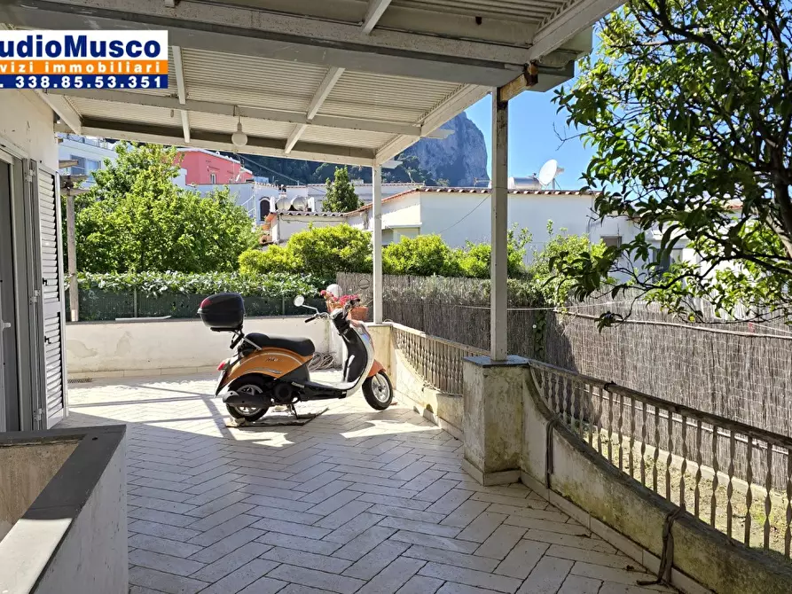 Immagine 4 di Appartamento in affitto  in Traversa alla Provinciale a Capri