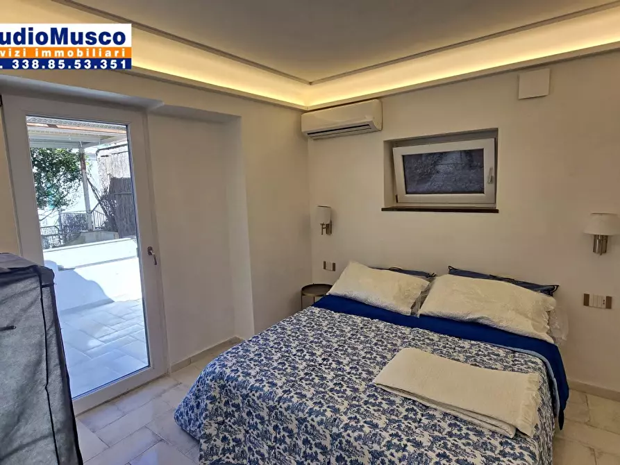 Immagine 10 di Appartamento in affitto  in Traversa alla Provinciale a Capri