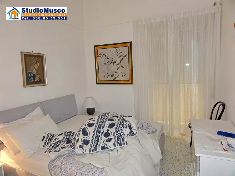Immagine 3 di Appartamento in affitto  in via Madonna delle Grazie a Capri