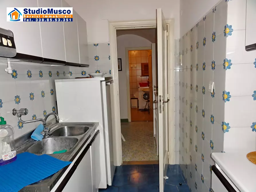Immagine 4 di Appartamento in affitto  in via Madonna delle Grazie a Capri