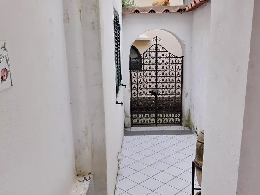 Immagine 7 di Appartamento in affitto  in via Madonna delle Grazie a Capri